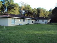 1010 NE 95th St in Ocala, FL - Foto de edificio - Building Photo