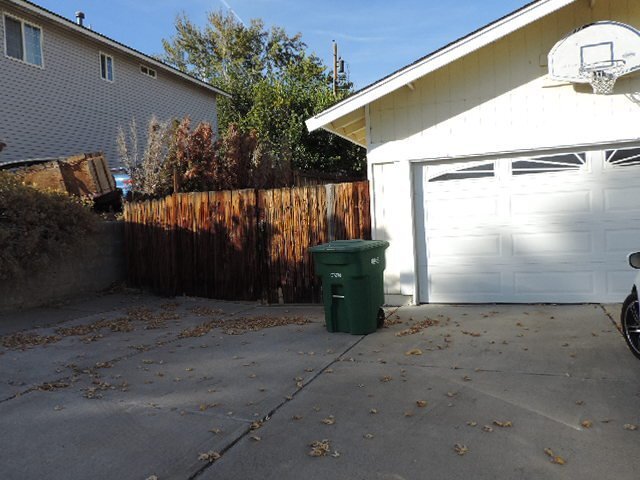 3375 Bowie Rd in Reno, NV - Building Photo - Building Photo