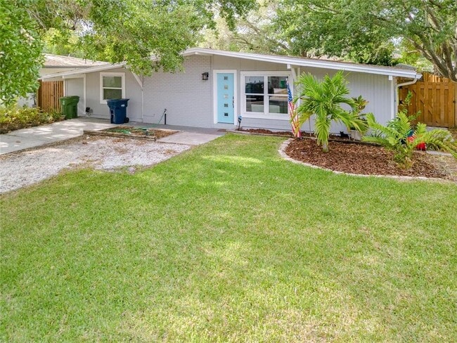 property at 4105 W Bay Ave