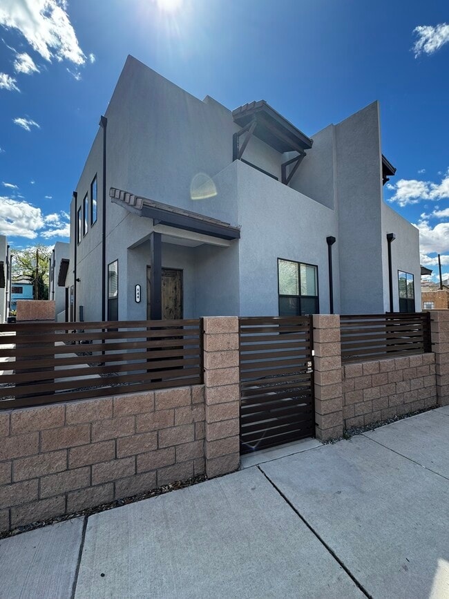 property at 844 Tijeras Ave NW