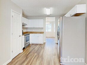 111 Sweet Thorne Rd in Irmo, SC - Building Photo - Building Photo