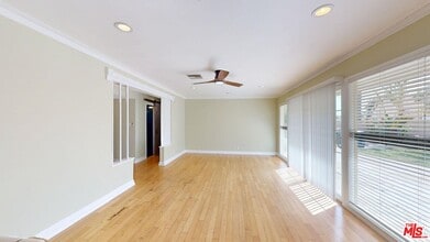 8351 Oso Ave in Los Angeles, CA - Building Photo - Building Photo