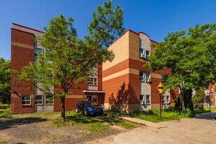 540-564 Poupart Rue in Montréal, QC - Building Photo
