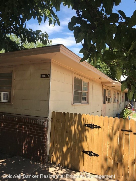 3810 22nd Pl in Lubbock, TX - Foto de edificio