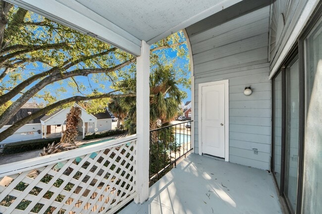 property at 14550 Fonmeadow Dr