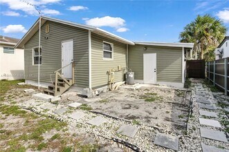 3633 SW 12th Ct in Fort Lauderdale, FL - Building Photo - Building Photo