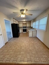 2919 Quivira Ave in Great Bend, KS - Building Photo - Building Photo