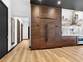 102 Court St in Rochester, NY - Building Photo - Building Photo