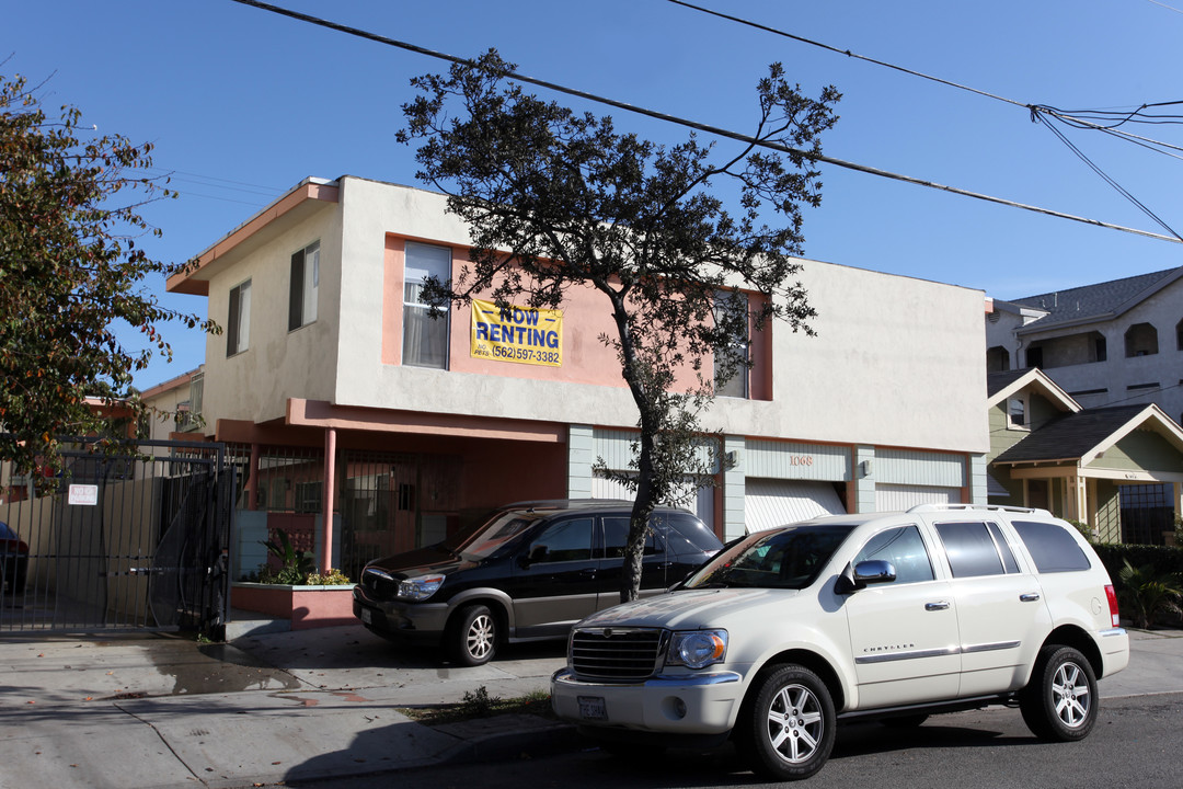 1068 Temple in Long Beach, CA - Building Photo