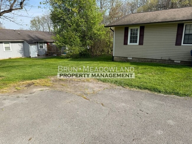 1930 Lovell Rd in Knoxville, TN - Building Photo - Building Photo