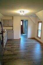 N64W24170 Main St, Unit Upper in Sussex, WI - Building Photo - Building Photo