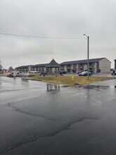Woodlynn Apartments in Decatur, IN - Building Photo - Interior Photo