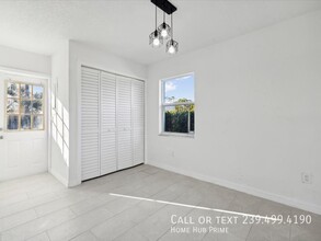 16200 Dublin Cir in Ft. Myers, FL - Building Photo - Building Photo