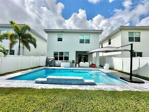 1101 Azul Ct in Lighthouse Point, FL - Building Photo - Building Photo