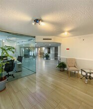 901 Hillcrest Dr in Hollywood, FL - Building Photo - Building Photo
