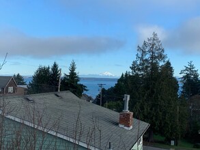 1100 Madison St in Port Townsend, WA - Foto de edificio - Building Photo