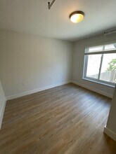 1670 Kirkwood Ave-Unit -A in San Francisco, CA - Building Photo - Building Photo