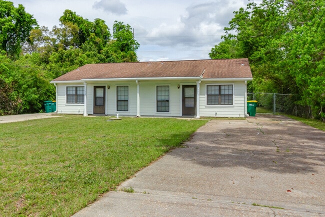 1306 Keturah St, Unit 1306 in Niceville, FL - Foto de edificio - Building Photo