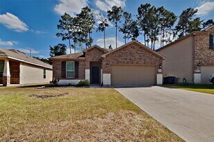 4295 Roaring Timber Dr in Conroe, TX - Building Photo