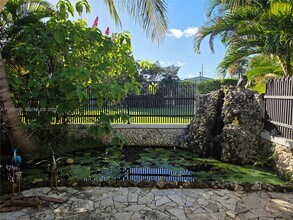 301 SW 5th St in Hallandale Beach, FL - Building Photo - Building Photo