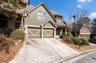 2532 Village Creek Landing SE in Atlanta, GA - Building Photo - Building Photo
