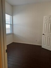 304 Valona Loop in Round Rock, TX - Building Photo - Building Photo