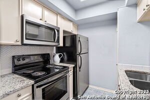 66 Brees Blvd in San Antonio, TX - Building Photo - Building Photo