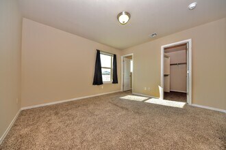 909 Villa Seca Dr in Horizon City, TX - Building Photo - Building Photo