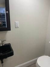 914 Elizabeth Ave, Unit F in Laureldale, PA - Building Photo - Building Photo