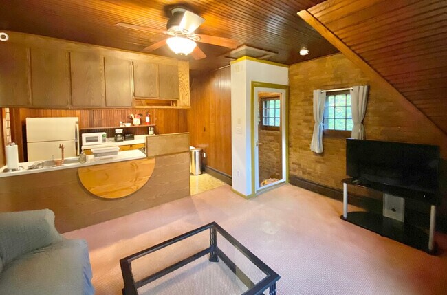 2632 Wellington Rd in Cleveland Heights, OH - Building Photo - Building Photo