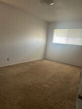 2601 N Kentucky Ave, Unit 4 in Roswell, NM - Foto de edificio - Building Photo