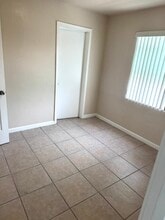5248 Craner Ave, Unit 2 in North Hollywood, CA - Building Photo - Building Photo