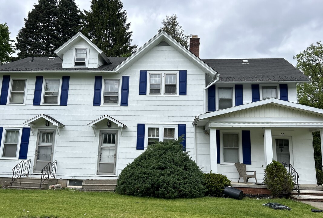 102 Pancio Ln, Unit 1 Apartment in Olean, NY - Foto de edificio