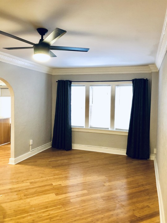 4804 Jefferson St-Unit -104 in Kansas City, MO - Building Photo