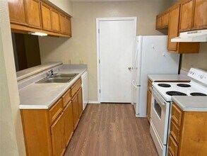 2209 Creekside Ln in Georgetown, TX - Building Photo - Building Photo