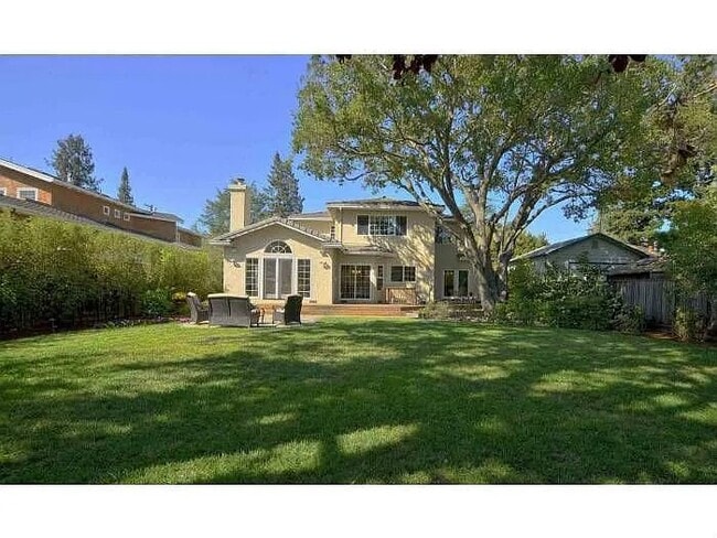745 Parma Way in Los Altos, CA - Building Photo - Building Photo