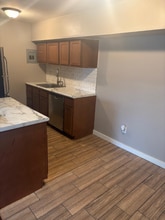 1201 Franklin Ave in Cincinnati, OH - Foto de edificio - Building Photo