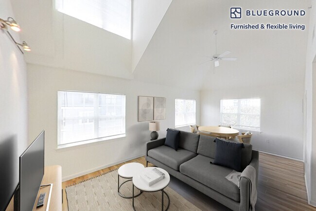 152 Shipyard Dr in Hingham, MA - Building Photo - Building Photo