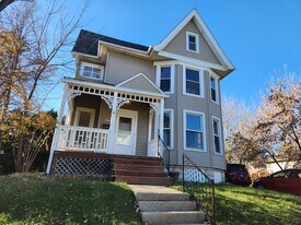 2169 S 81st St, Unit 2169 S 81st Street - Upper in West Allis, WI - Building Photo