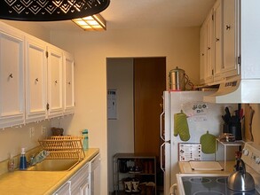 821 Smetana Rd in Hopkins, MN - Building Photo - Building Photo