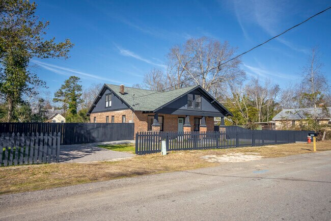 227 Kershaw St NE in Aiken, SC - Building Photo - Building Photo