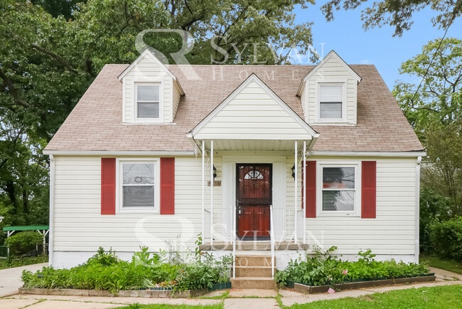 8128 Oakleigh Rd in Parkville, MD - Building Photo - Building Photo