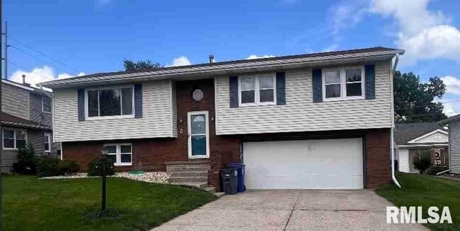 property at 3751 Tam-O-Shanter Dr N