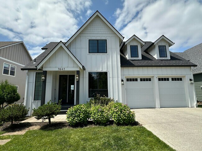 1641 NW Juneau Ct in Camas, WA - Building Photo - Building Photo