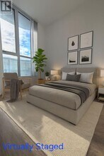 8 Interchange Wy in Vaughan, ON - Building Photo - Building Photo