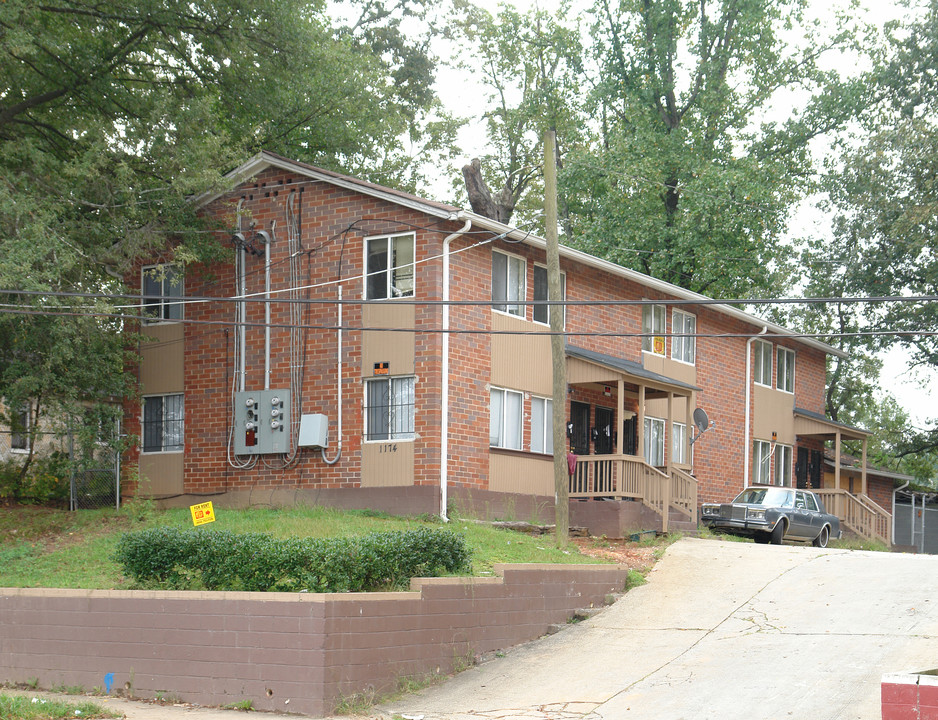 1174 Joseph E Boone Blvd NW in Atlanta, GA - Building Photo