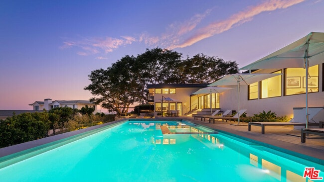 30164 Cuthbert Rd in Malibu, CA - Building Photo - Building Photo