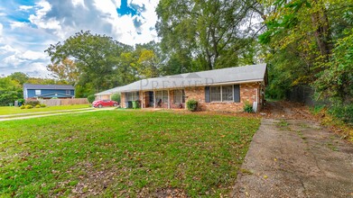 3315 Glenbrook Dr in Columbus, GA - Building Photo - Building Photo