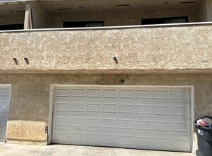 43731 8th St E in Lancaster, CA - Building Photo - Building Photo