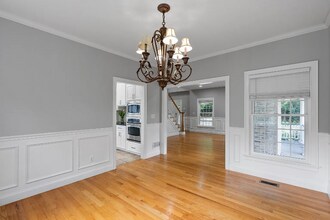 4 Romano Ct in Farmington, CT - Building Photo - Building Photo
